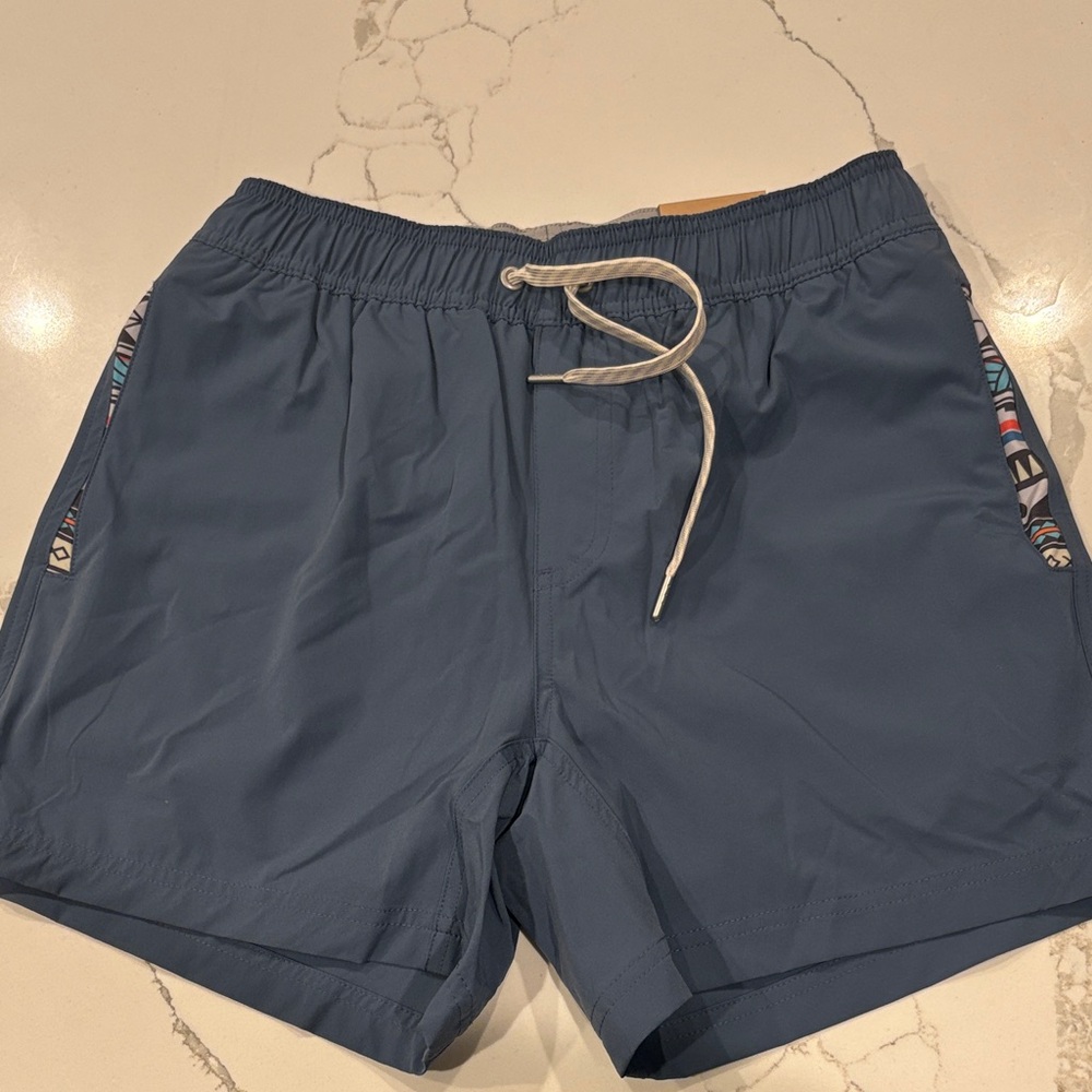 Wowie Men's Blue Nomad 3.0 Hybrid Swim trunks.  Size Small